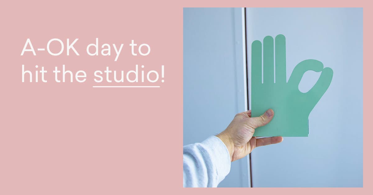 https://blog.landr.com/wp-content/uploads/2018/10/Things-to-share_Studio-Day.jpg